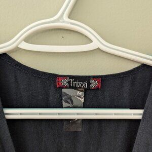 Trixxi top women's size M black *ALL LISTED TOPS BOGO!*
